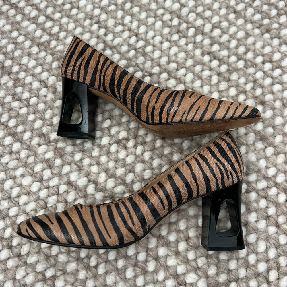 Vintage Tiger pattern heels